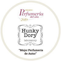 Imagen del premio como mejor perfumería de autor, 2019.